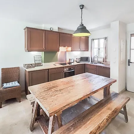 Awesome Home In Stlaurent-De-La-Cabr With Wifi *