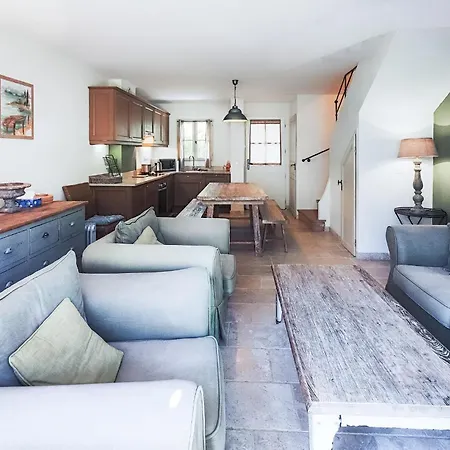 Awesome Home In Stlaurent-De-La-Cabr With Wifi